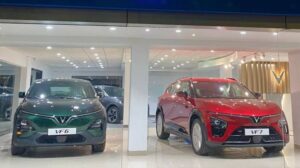 विनफास्ट VF 6 और VF 7 इलेक्ट्रिक SUV भारत में लॉन्च, कीमत ₹16.49 लाख से शुरू, 532 किमी तक की दमदार रेंज