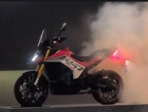 रडार तकनीक से लैस X-47 इलेक्ट्रिक बाइक लॉन्च: 323 किमी की रेंज, एडवेंचर डिजाइन और ₹2.49 लाख की शुरुआती कीमत