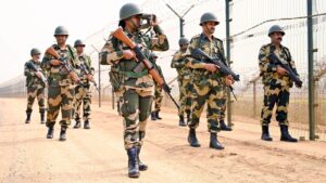 BSF भर्ती 2025: आज आखिरी मौका, 1121 पदों पर आवेदन की अंतिम तिथि; 10वीं-12वीं पास अभ्यर्थियों के लिए बड़ा अवसर