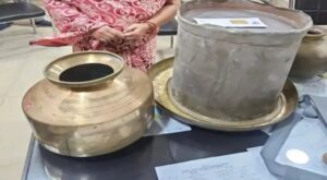 दुर्ग मं तीन नाबालिग लइका मन चोरी करत पकड़े गिन: सोन के बिस्किट अउ कांसा-पीतल के बर्तन जप्त, लाखों के माल बरामद