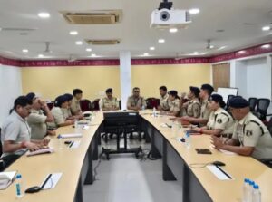 राज्योत्सव अउ रायपुर बंद ला लेके IG-SSP के बैठक, कानून व्यवस्था भंग करेइयाँ संग सख्ती के निर्देश