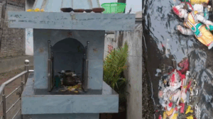 Breaking News: रायगढ़ मं आस्था ला ठेस, अज्ञात मनखे मन राम-सीता के मूर्ति तोड़ के नाली मं फेंक दीस