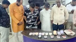 हाई प्रोफाइल जुआ फड़ मं पुलिस के छापा, भाजपा उपाध्यक्ष सहित 14 जुआरी धरपकड़”