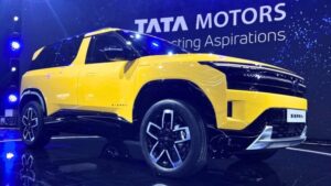 अब आ रही हैं 3 बड़ी SUV पेट्रोल इंजन के साथ! डीजल को पीछे छोड़ टाटा लाएगी दमदार पेट्रोल वर्जन; हैरियर-सफारी समेत सिएरा में दिखेगा नया इंजन