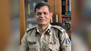 यौन उत्पीड़न के आरोप मं फंसे IG रतनलाल डांगी हटाय गे: SI के घरवाली के शिकायत के बाद PHQ अटैच