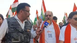 बलौदाबाजार मं ‘रन फॉर यूनिटी’ मं  बृजमोहन अऊ मंत्री टंकाराम 8 किलोमीटर चलिन संग-संग