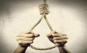 CG Suicide News : प्रिंसिपल के छेड़छाड़ ले तंग आके 9वीं के छात्रा ह हॉस्टल मँ फाँसी लगा लीस…