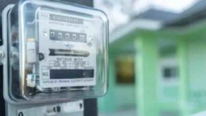 Electricity Bill Smart Meter : समय म बिजली बिल नइ पटावइया मन हो जाओ सावधान, स्मार्ट मीटर ले सीधा ऑफिस ले कट गे 796 कनेक्शन, बकायादार मन म हड़कंप…
