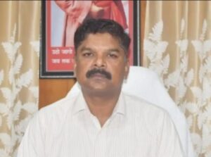ओपन यूनिवर्सिटी के रजिस्ट्रार भुवन सिंह बरखास्त: भर्ती मं गड़बड़ी अऊ विधानसभा मं गलत जानकारी देवइया पर उच्च शिक्षा विभाग करे कार्रवाई