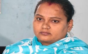 Raipur Lady Don Case : राजधानी म ‘लेडी डॉन’ पूजा के कहर : छात्रा अउ भाई ला बंधक बनाके लूटपाट अउ अश्लील हरकत, जानव का हे पूरा मामला?