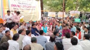 CG Big News: आज ले धान खरीदी चालू, सहकारी कर्मी हड़ताल मं सरकार के कड़वा एक्शन
