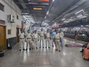 दिल्ली मं ब्लास्ट के बाद छत्तीसगढ़ मं हाई अलर्ट: भीड़-भाड़ इलाकामं कड़ई निगरानी