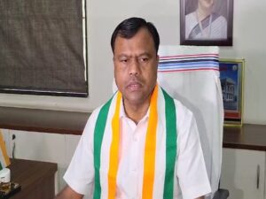 नक्सल सरेंडर के ऊपर कांग्रेस के सवाल