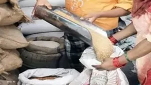 CG Ration Crisis : 1.25 लाख हितग्राही मन बर ई-केवाईसी के आखिरी मौका, नई त मिलना बंद हो सकत हे राशन…