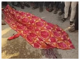 पैरोल म बाहिर आय बीजेपी पार्षद के गोली मार के हत्या, इलाका म सनसनी