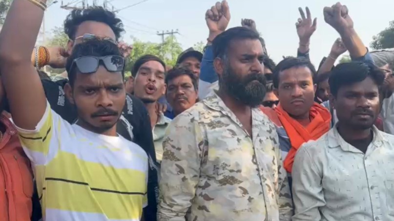 मिवान स्टील प्लांट के मजदूर मन ह करिन काम बंद, मांग पूरा नई होए म अनिश्चितकालीन आंदोलन के दीस चेतावनी