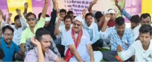 56 ग्राम पंचायत के सरपंच मन दीन सामूहिक इस्तीफा: विकास के काम नइ मिले ले हें नाराज, प्रशासन में हड़कंप