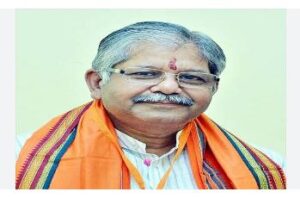 अमित शाह के रायपुर दौरा के बीच बड़े वारदात, पूर्व स्पीकर धरमलाल कौशिक ले मोबाइल लूट