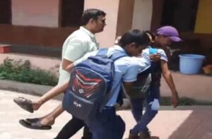 भीषण गरमी के कहर: स्कूल के पहिली दिन पराथना के बेरा लइका होइस बेहोस, मच गे हड़कंप