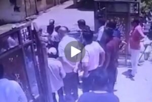 पूर्व महापौर अउ बेटा ऊपर मारपिटाई के आरोप! कालोनी के विवाद मा बिल्डर ला भुइँया मा पटक के पीटिन