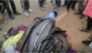 दुर्ग-रायपुर हाईवे में बड़ दुर्घटना! एक ही परिवार के चार झन के मौत