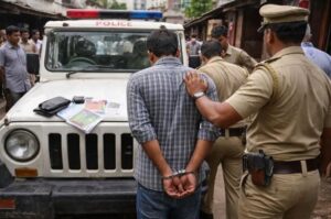 रायपुर मा बांग्लादेशी युवक गिरफ्तार, कागजात मन के जांच मा जुटे हे पुलिस