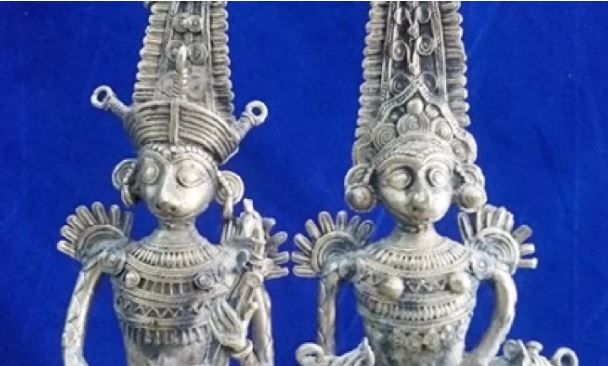 राष्ट्रपति भवन के न्योता पाती मा छाइस बस्तर के 300 साल पुरना ‘झिटकू-मिटकी’ कला