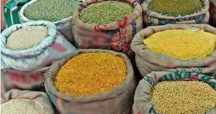 तिहार के सीजन म दाल-चांउर के भाव बढ़गे, 20 दिन म अरहर 30 रुपिया तक महंगा
