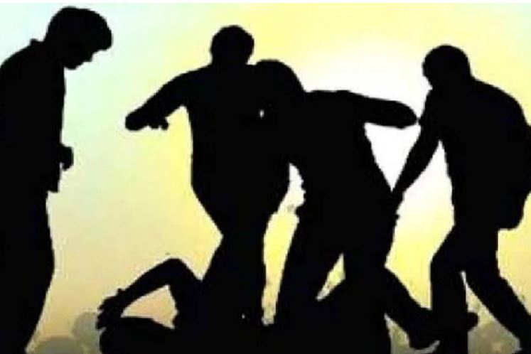 अंबिकापुर मा IPS के बेटा संग बेल्ट अउ कड़ा ले मारपीट, ‘बाप अफ़सर हे त का कर लेही’ कहिके दिस धमकी